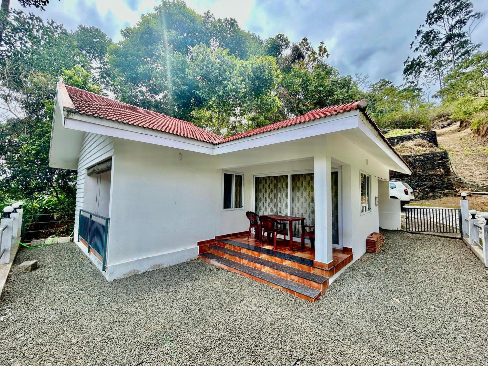 Misty Heights Peermade - Private Mountain Villa Retreat Vandiperiyār Екстериор снимка