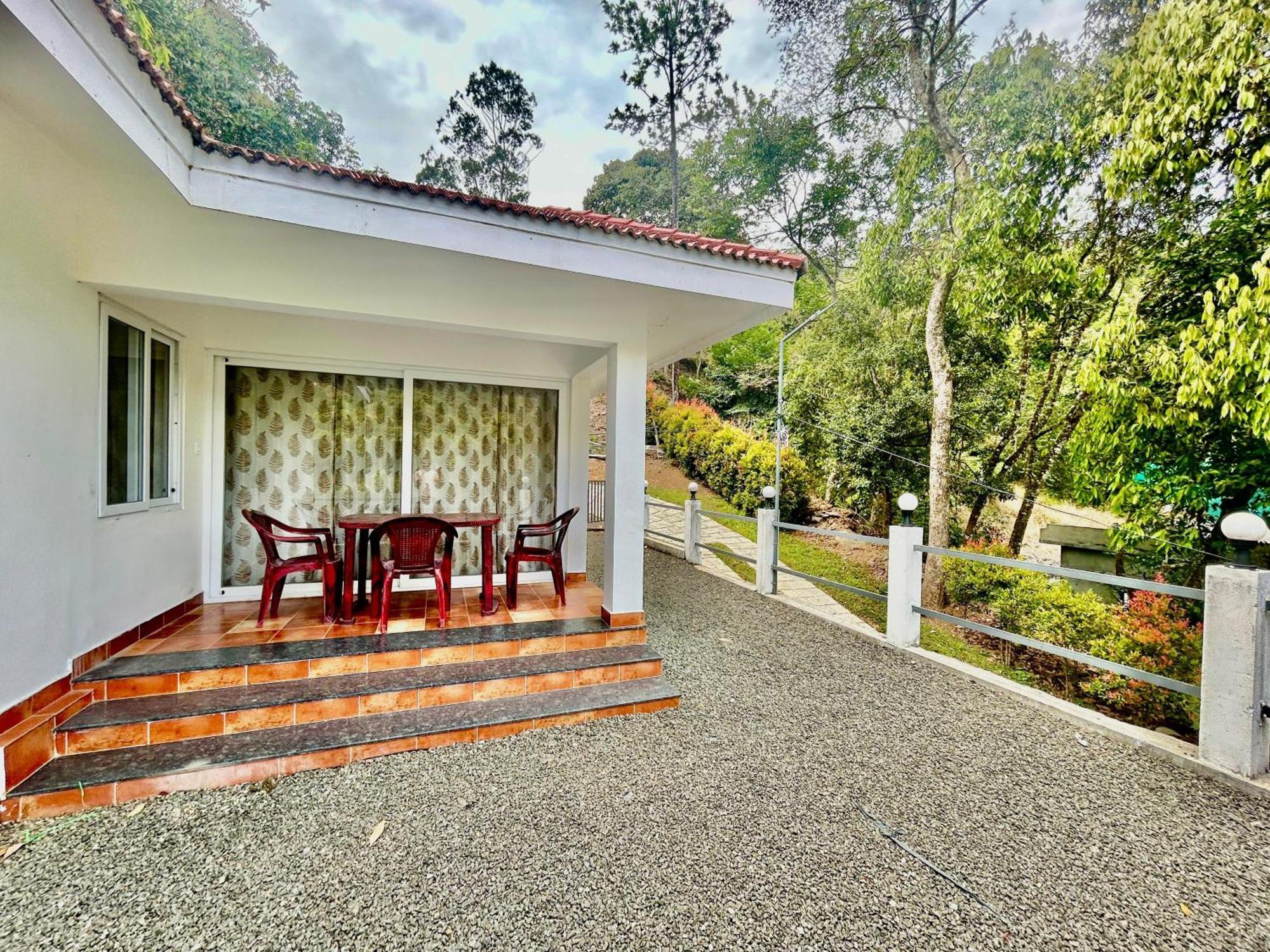 Misty Heights Peermade - Private Mountain Villa Retreat Vandiperiyār Екстериор снимка