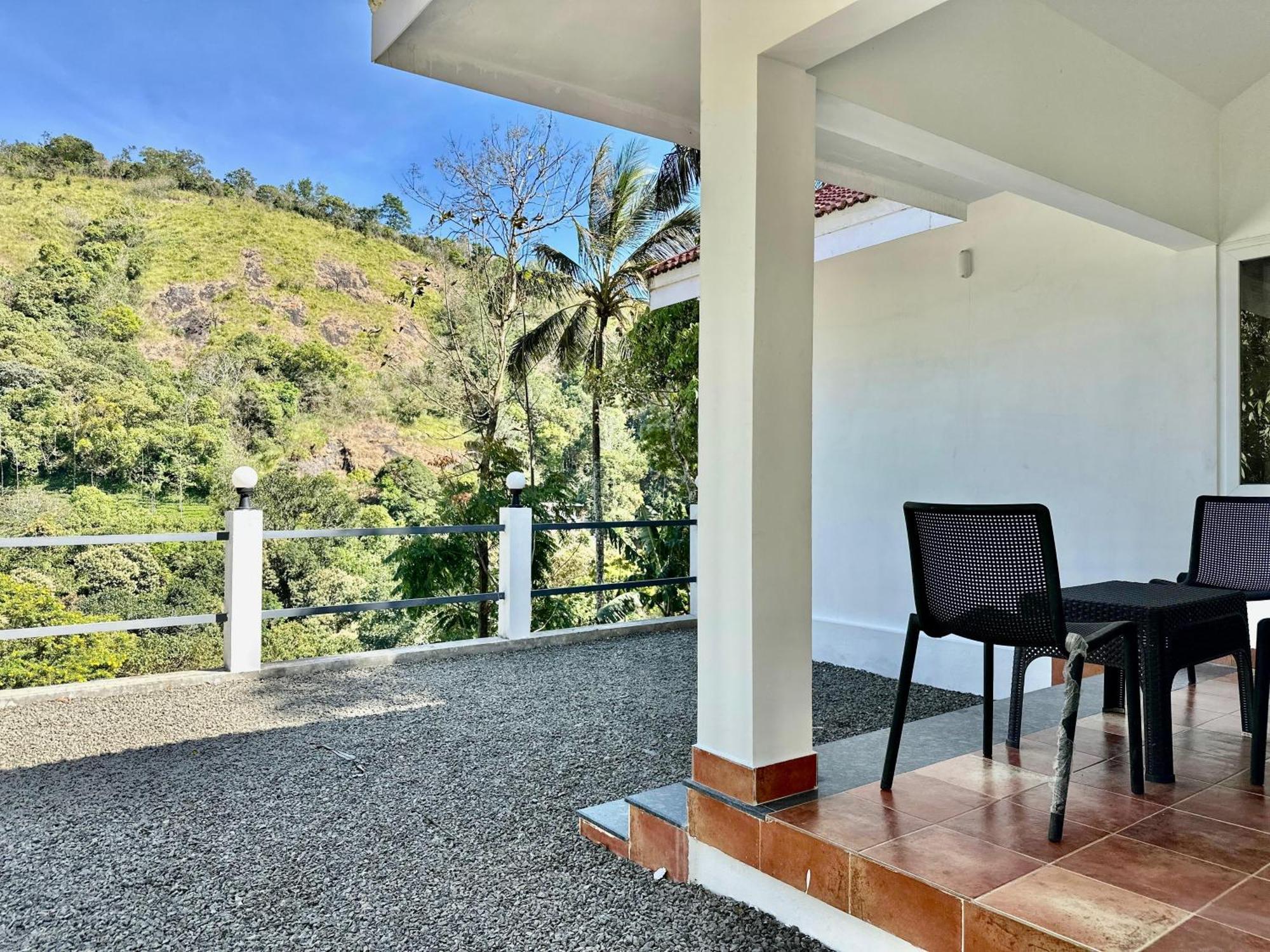 Misty Heights Peermade - Private Mountain Villa Retreat Vandiperiyār Екстериор снимка